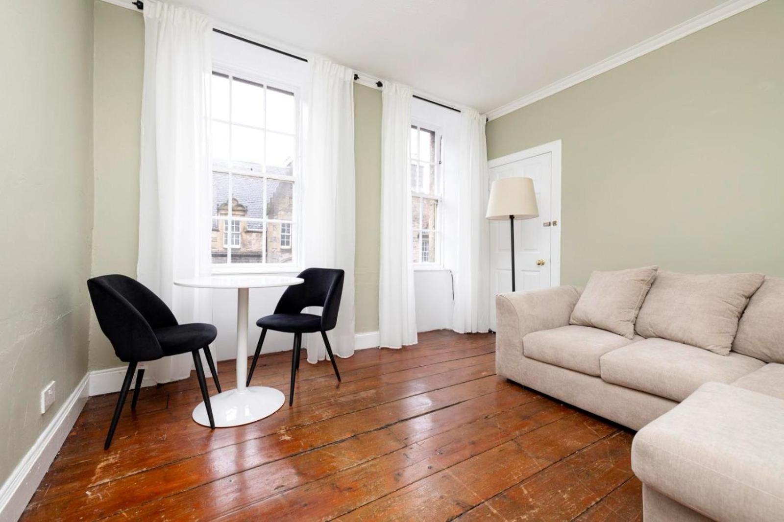 Royal Mile Apartments Эдинбург Экстерьер фото